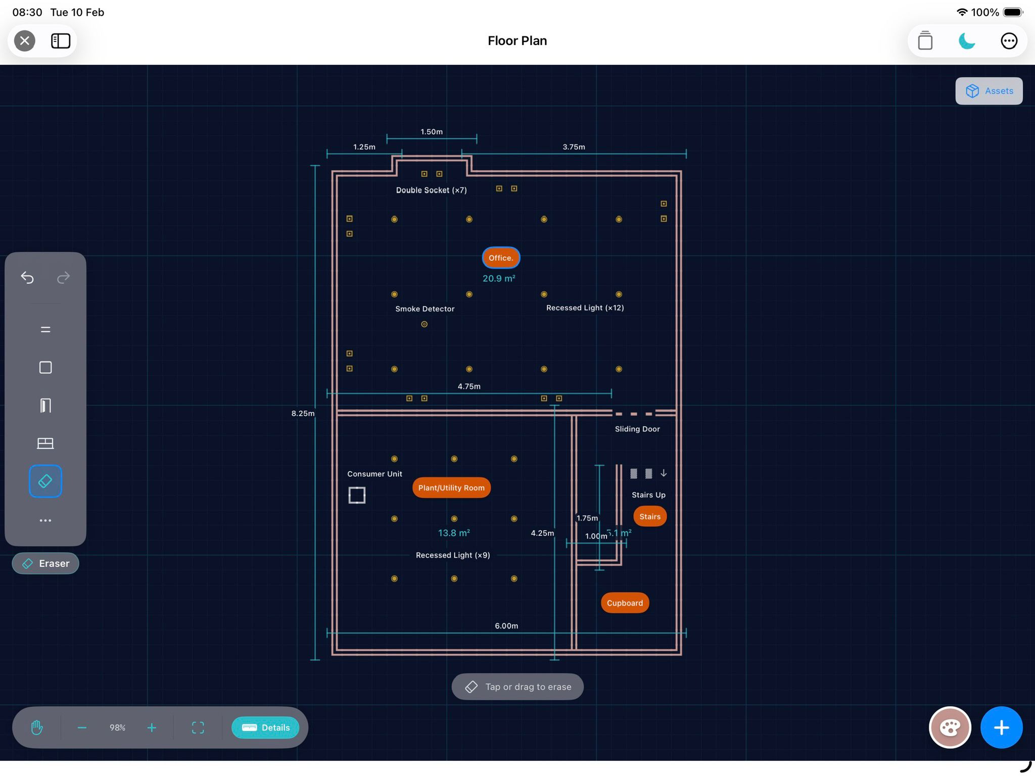 KISP floor plan editor showing a professional blueprint with room measurements, electrical fixtures, and material details